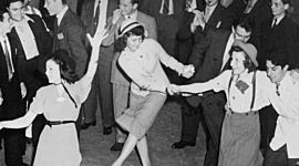 Timeline: Roaring Twenties