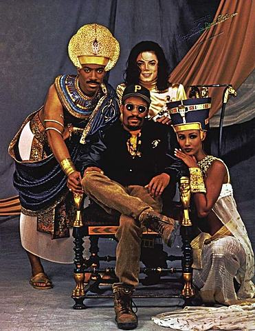 Explanation of the video REMEMBER THE TIME