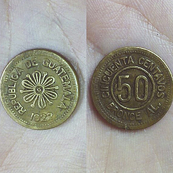Se emiten monedas de cincuenta centavos de peso