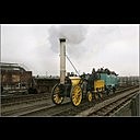 Réplica moderna de la locomotora Rocket de Stephenson.