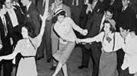 Timeline: Roaring 20's