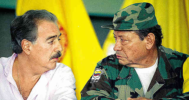 Encuentro de Andrés Pastrana con Alias Tirofijo