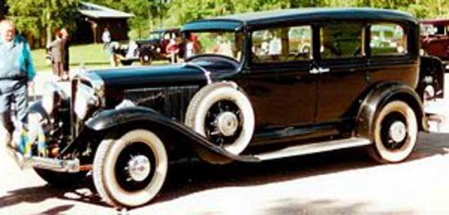 Studebaker President 90 X Eight 7-Passenger Sedan 1931
