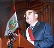 Valentín Paniagua y su mensaje a la nación