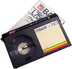 Invención de las videocintas.