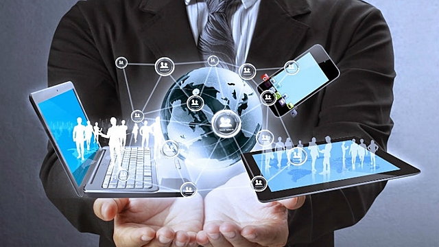 Inicio de la era digital.