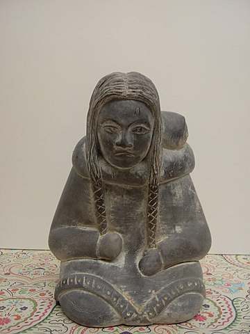 Trading of Small Stone Carvings