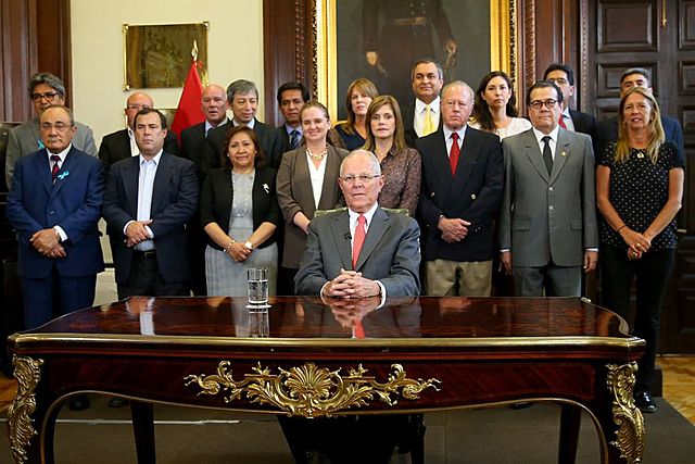 RENUNCIA DE PEDRO PABLO KUCZYNSKI