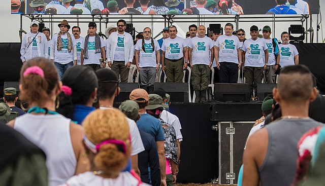 Las FARC celebran su X Conferencia