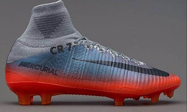 BOTA NIKE MERCURIAL VAPOR XI CR7