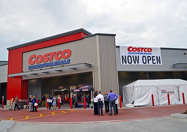 Opens First Costco in Settle