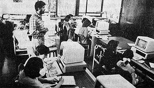 Primera Red De Conexión En Colombia