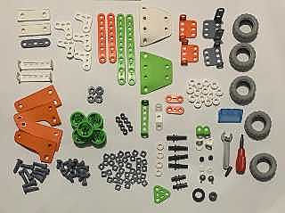 PIEZAS DE MECCANO (Gerard)