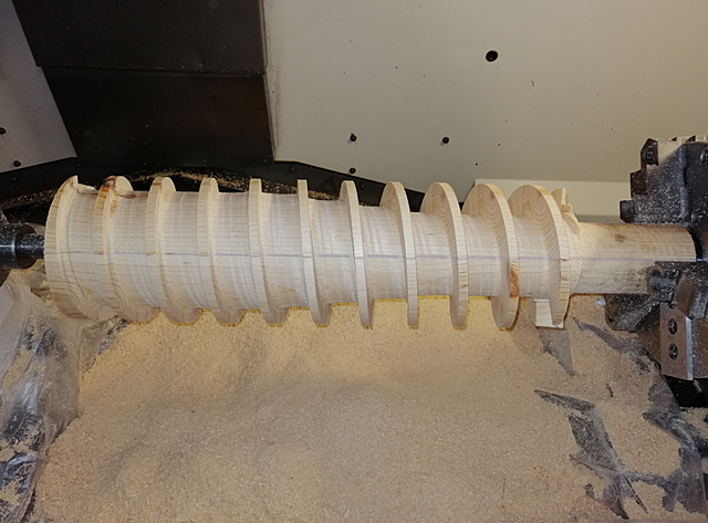 Desbaste en piso y acabado en pared