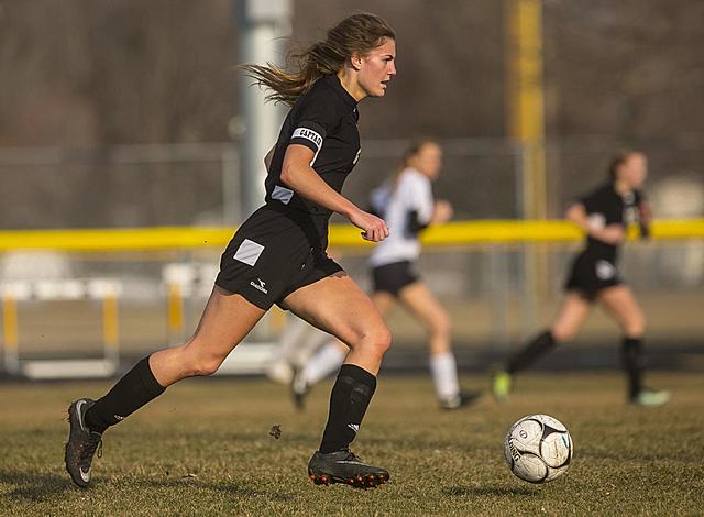 Jane's Self Realization: Identity versus Identity Confusion