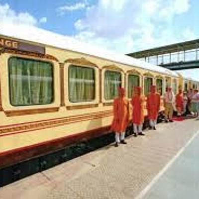 Timeline: PALACE ON WHEELS