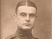 Allen Sumner is Commissioned into the Marine Corps