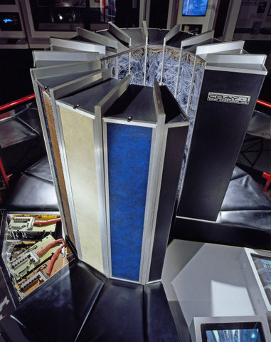 Se crea Cray-1, la primera supercomputadora.
