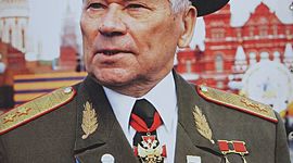 Timeline: Михаил Калашников(биография).