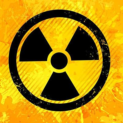 Timeline: La Historia de la Radiactividad: Alina Ickowicz, Gabriel Achar, Aaron Maya, Daniel Gutfrajnd