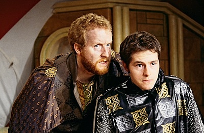 Malcolm and Donalbain Flee