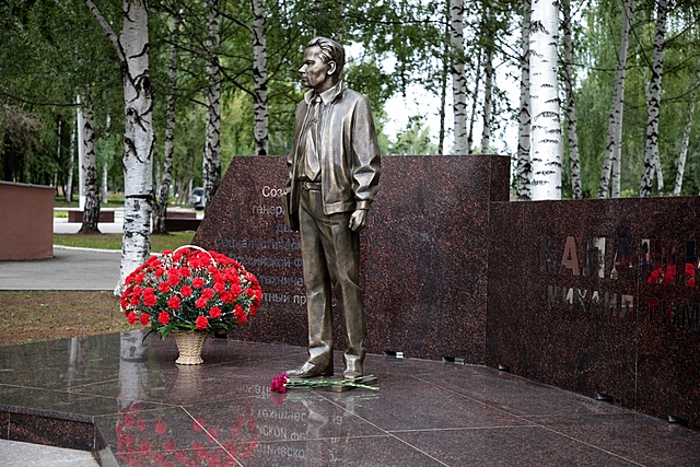 Смерть великого оружейника