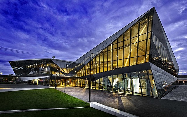 Siemens "Crystal" Building, London. The purpose of this project was to create a green, fully functioning sustainable building that incorporated modern technology. This would symbolize Siemens as a sustainable development and technology leader