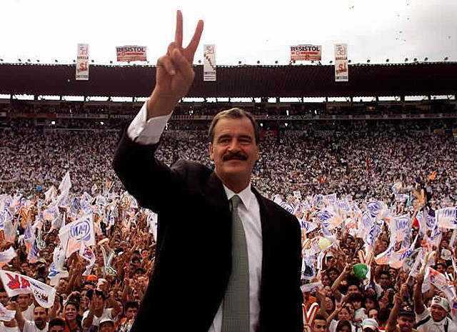 Cambio de poder 2000