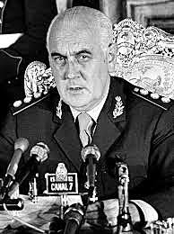 Termina su mandato Alejandro Agustín Lanusse