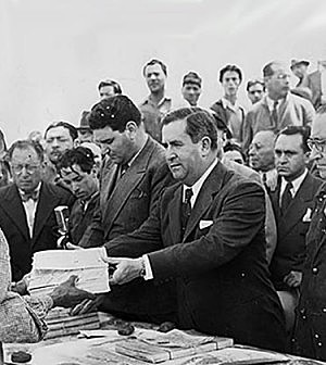 Inicio del Sindicato Nacional de Trabajadores de la Educación