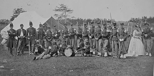 Joins the Confederate Miitia