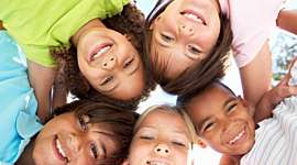 Timeline: ¡Tras los pasos de la infancia y la adolescencia!