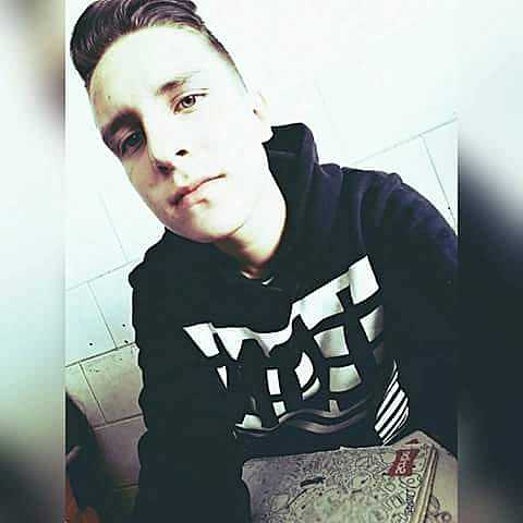 Flesboi guapo en la secu