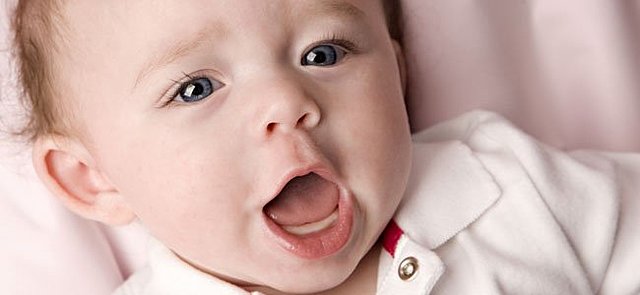 Dic la meva primera paraula: PAPA