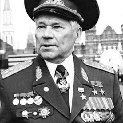 Timeline: МИХАИЛ ТИМОФЕЕВИЧ КАЛАШНИКОВ. ПАТРИОТ С БОЛЬШОЙ БУКВЫ.