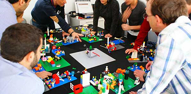 SIMILITUD ENTRE LOS LEGO Y LOS OA