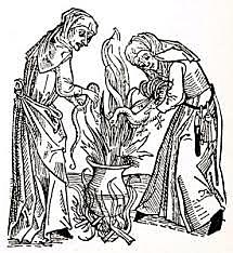 400 dones son acusades i jutjades per contradir l'església