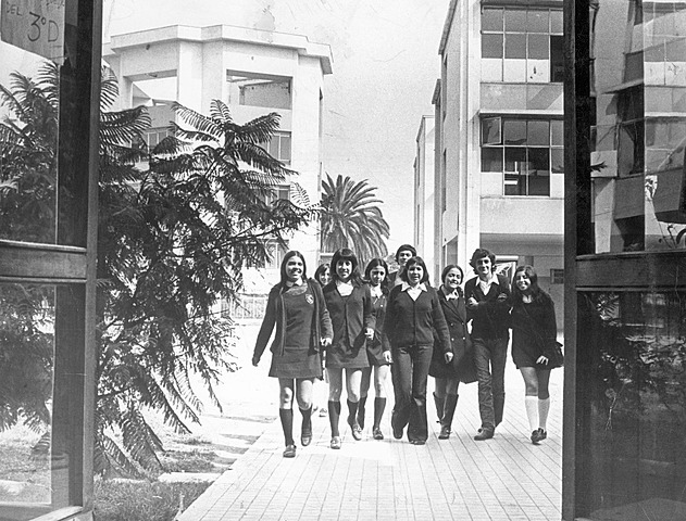 Carnoy y Moura Castro