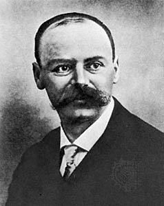 Karl Schwarzschild (1873-1916)