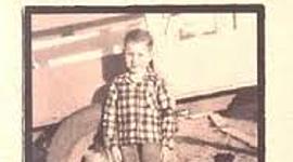 Timeline: Francisco en Cajas de cartón