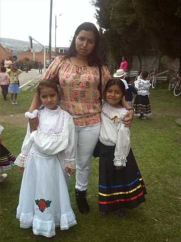 presentación en el colegio de mis hijas