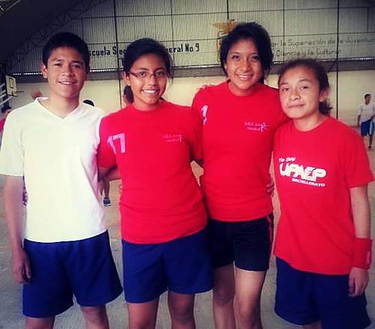 Gane el primer lugar en handball regional