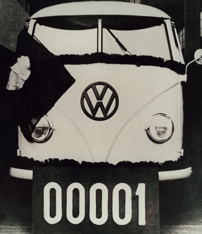 Primeiro carro fabricado pela VW no Brasil