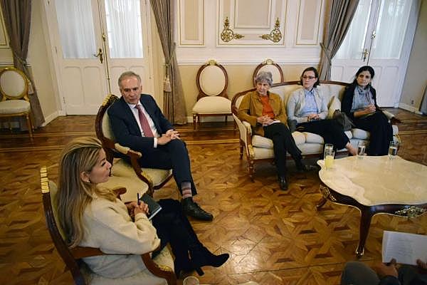 ONU llega a Bolivia para concertar el diálogo y buscar la pacificación