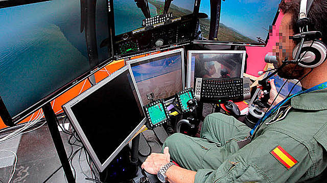 JAN 1, 1983 ministerio de defensa estableció su propia red