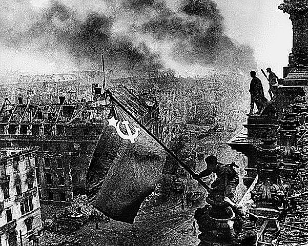 JAN 1, 1990 segunda guerra fría