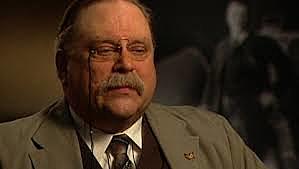 President McKinley is assassinated and Progressive Theodore Roosevelt becomes president.