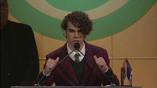 He received a prize of great importance, but unknown worldwide