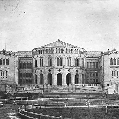 Timeline: Demokratiseringsprosessen i Norge