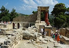 Destrucción del palacio de Cnosos